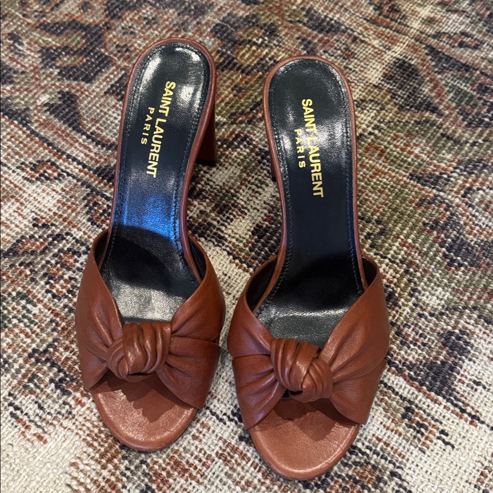 EUC Saint Laurent Bianca heeled Sandal